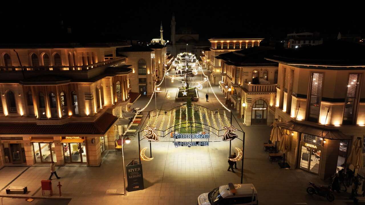 Konya’da ramazan sevinci sokakları süsledi 8